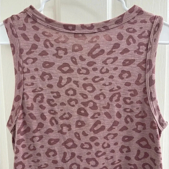 Lush boutique pink leopard midi dress with pockets - Picture 8 of 9